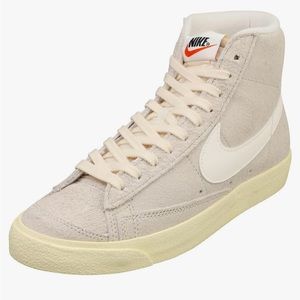 Nike Blazer’s Leather USW7.5 -EXCELLENT CONDT.